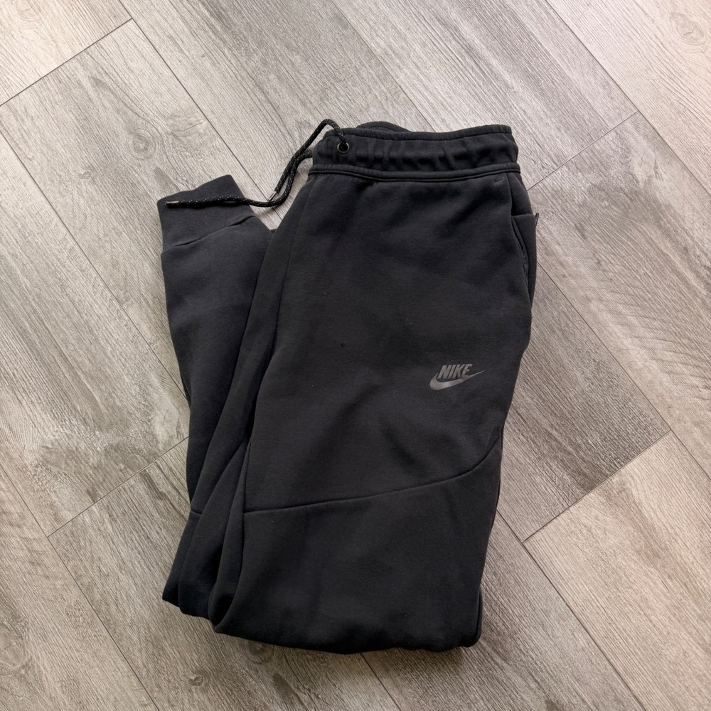 Nike Mens M Black Tech Fleece Joggers Sweatpants Zip Pocket